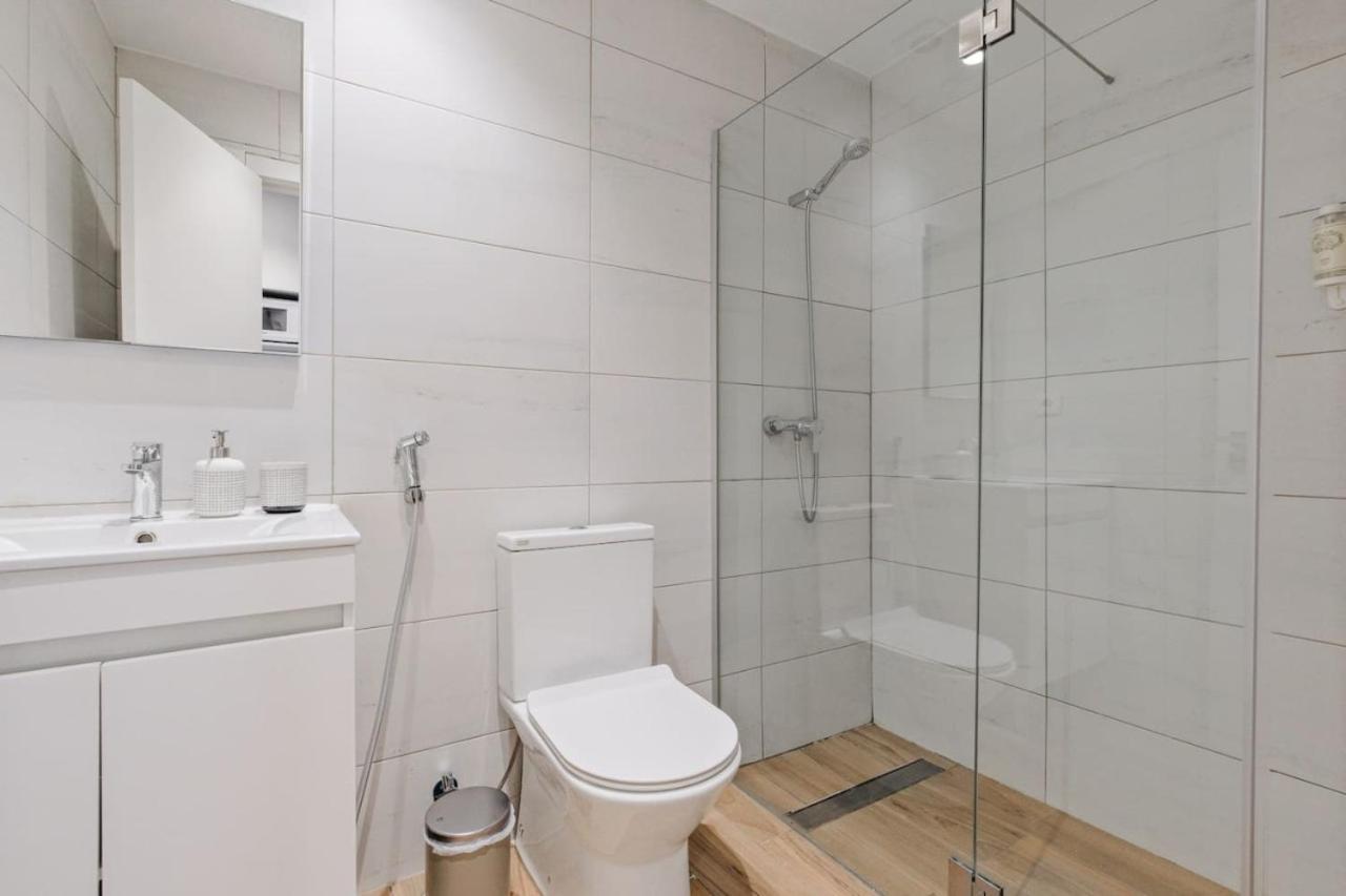 Apartamento Lovely Fully Equipped Near Subway N6 *
