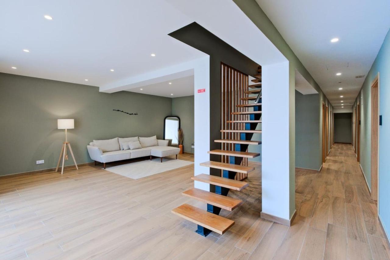 Lovely Fully Equipped Near Subway N6 Lejlighed *
